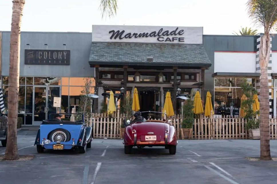 Malibu Sand Carbon Beach Suites Luaran gambar